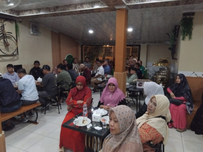WhatsApp Image 2025 05 18 at 18.49.30 Tazkiyah Group Silaturahmi Alumni Jemaah di Gorontalo, Dihadiri Kakanwil Kemenag hingga Ketua KKSS