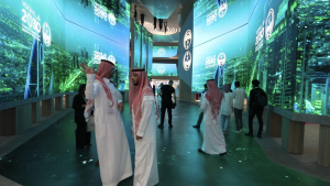 Saudi Rilis Aturan Membuat Konten di Sekitar Tanah Suci, Termasuk Tata Cara Berpakaian