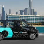Era Transportasi Berteknologi AI di Saudi, Robotaxi hingga Robot Kurir Layani Peziarah