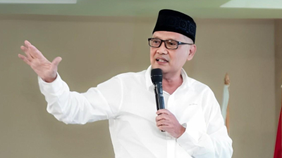 Menteri Haji RI Sebut Umrah Jalur Mandiri Lebih Rentan Saat Situasi Krisis