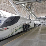 Saudi Siapkan Proyek Kereta Cepat Land Bridge, Hubungkan Dua Kota yang Diantarai Laut Merah