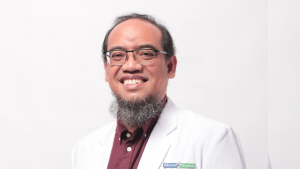 Ketua IDI Makassar Berpulang saat Umrah, Dokter Aziz Dikenal sebagai Pejuang Dakwah dan Kemanusiaan