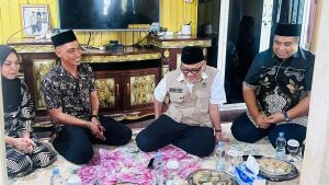 Angka Kematian Jemaah Haji Indonesia Menurun, Menteri Haji Takziah ke Keluarga Jemaah Asal Maros