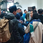 Jemaah Umrah Asal Kuningan Batal Berangkat Gegara Visa Baru Terbit Saat Pesawat Lepas Landas
